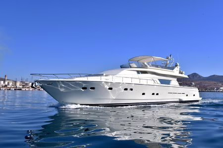 Ferretti 80